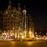 Barcelona: Visita guiada nocturna en autobús