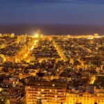 Barcelona: Visita guiada nocturna en autobús