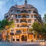 Barcelona: Visita guiada nocturna en autobús