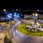 Barcelona: Visita guiada nocturna en autobús