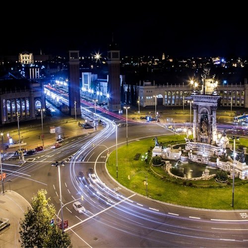 Barcelona: Visita guiada nocturna en autobús