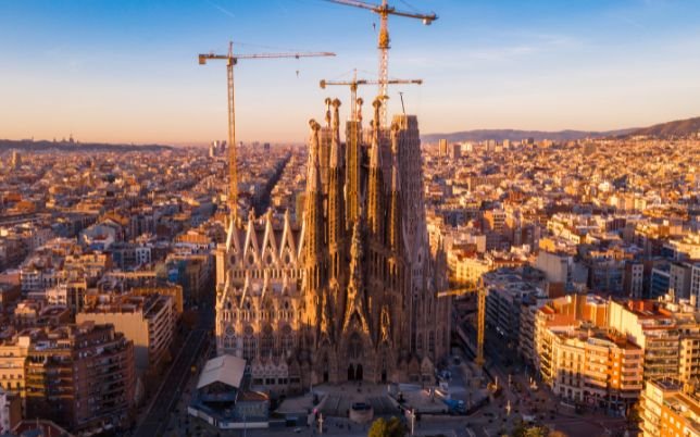 Sagrada Família: Qué Saber Antes de Visitarla la sagrada familia