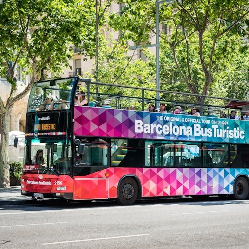 Barcelona Bus TurĆstic: Recorrido en bus turĆstico Hop-on Hop-off Barcelona Bus TurĆstic: Recorrido en bus turĆstico Hop-on Hop-off