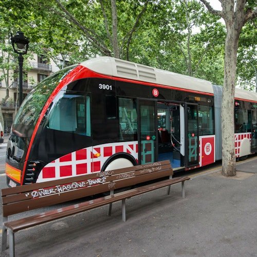 Hola Barcelona Travel Card