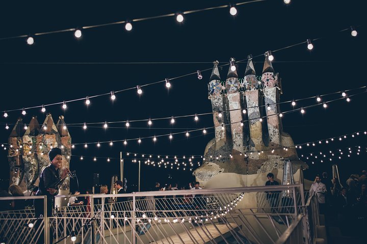 Casa Batlló Noches mágicas : Visita, bebida & concierto en la azotea