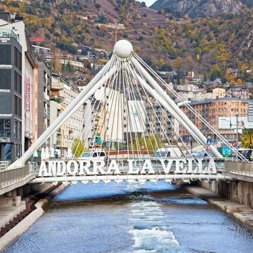 Andorra y Francia: Excursión de un día desde Barcelona