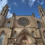 Visita Guiada a Santa María del Mar: Interior y Terrazas