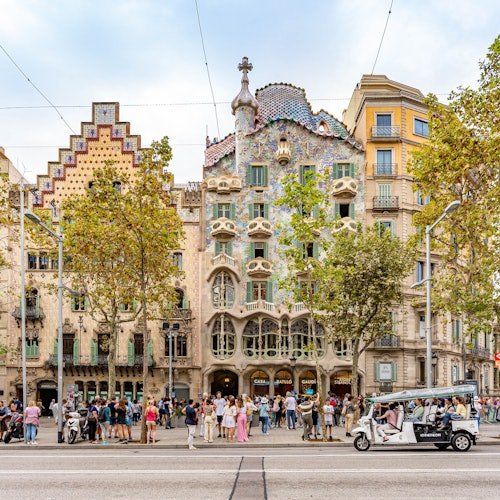 Barcelona: Tour en Tuk Tuk Eléctrico de 4 Horas