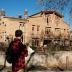 Cripta de Gaudí y Colonia Güell desde Barcelona + Audioguía