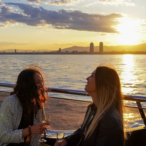 Barcelona: Excursión en catamarán ecológico por la costa