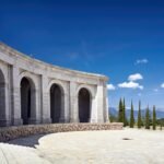 Real Monasterio de El Escorial + Valle de los Caídos: Excursión de medio día desde Madrid