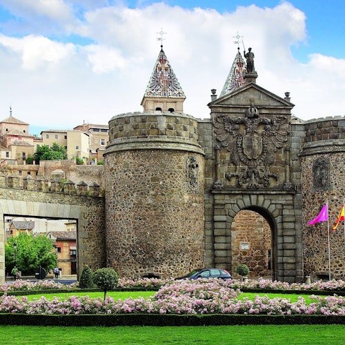 Segovia y Toledo: Entradas + Visita guiada + Traslados
