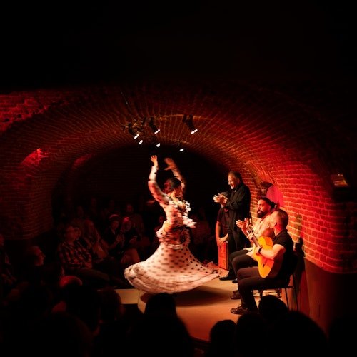 Madrid: Espectáculo Flamenco en Essential Tablao + Drink