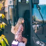La Roca Village Shopping Express: Viaje de ida y vuelta desde Barcelona