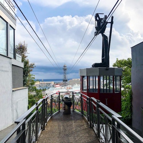 Teleférico de Barcelona: Ida y vuelta desde la playa de la Barceloneta