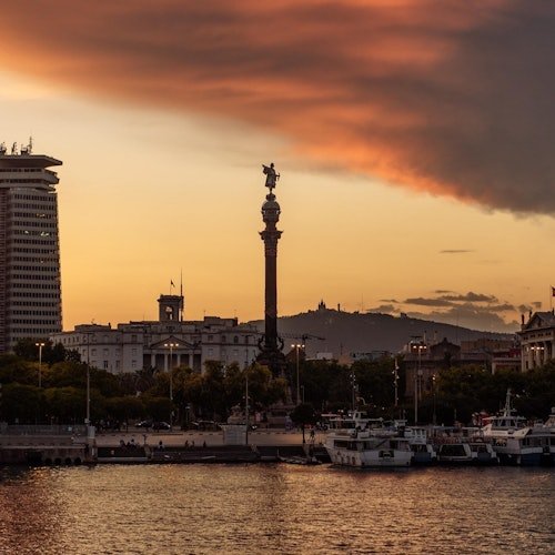 Barcelona: Excursión en catamarán ecológico por la costa