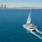 Barcelona: Excursión en catamarán ecológico por la costa