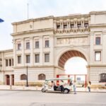 Barcelona: Tour de Bienvenida en Tuk Tuk Eléctrico Privado