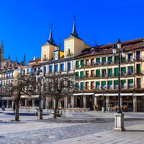 Segovia y Toledo: Entradas + Visita guiada + Traslados