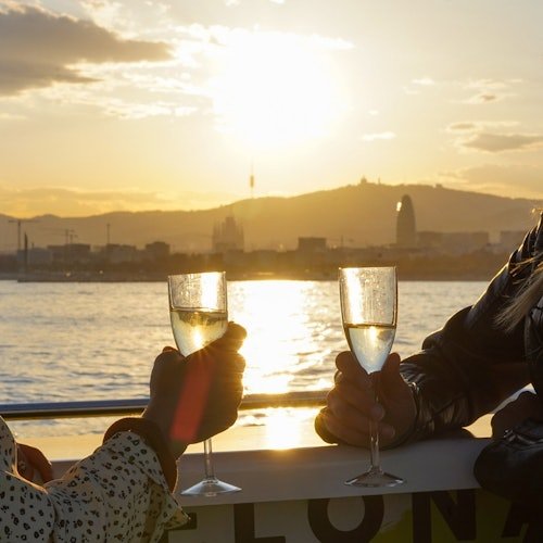 Barcelona: Excursión en catamarán ecológico por la costa