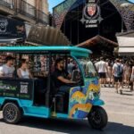 Tour Privado en Tuk Tuk Eléctrico Barcelona con Vistas