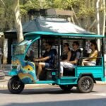 Tour Privado en Tuk Tuk Eléctrico Barcelona con Vistas