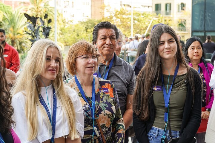 Barcelona : Visita guiada sin colas y entradas de la Sagrada Familia