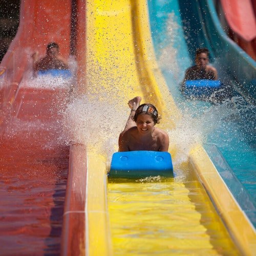 Isla Mágica y Agua Mágica: Entrada combinada