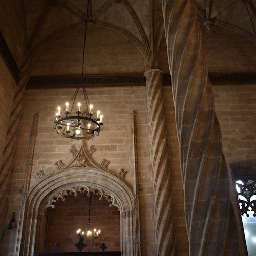 Lonja de la Seda, Iglesia de San Nicolás y Catedral: Visita guiada a pie