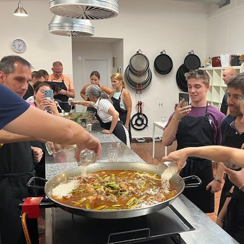 Valencia: Clase de cocina de paella, tapas y sangría