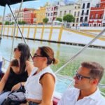 Sevilla: Paseo guiado en barco por el Guadalquivir