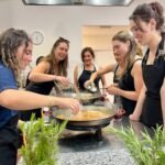 Valencia: Clase de cocina de paella, tapas y sangría