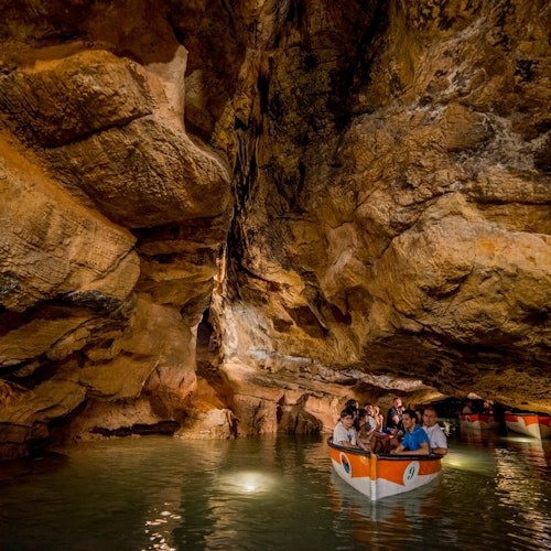 Cuevas de San José: Entrada + Tour guiado + Transporte de viaje de ida y vuelta