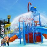 Parque acuático Aquavelis y diversión virtual