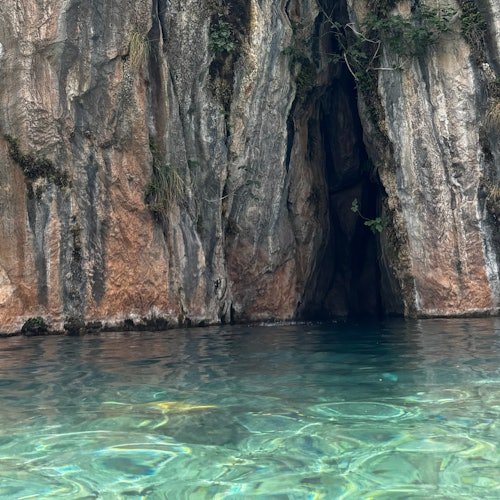 Termas de Montanejos y Cascada del Salto de la Novia: Excursión de un día desde Valencia