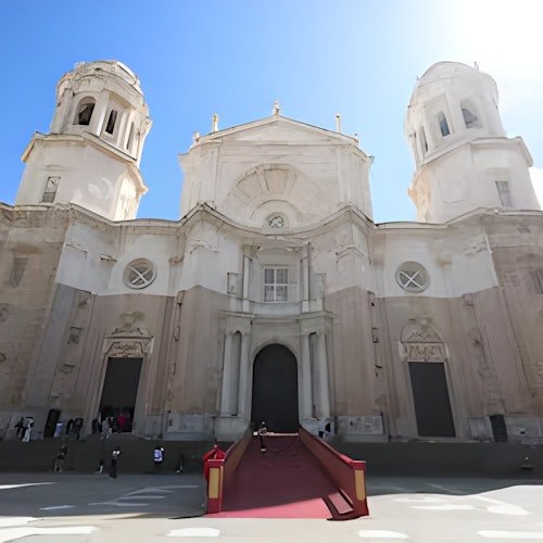 Jerez and Cádiz: Day Trip from Seville + Wine Tasting + Equestrian Show