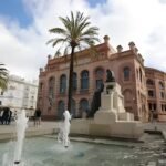Jerez and Cádiz: Day Trip from Seville + Wine Tasting + Equestrian Show