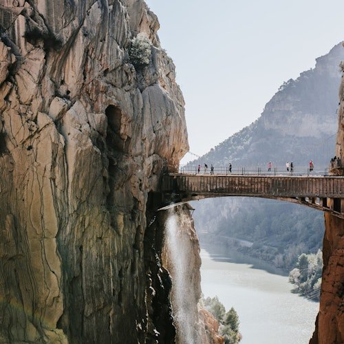Caminito del Rey: Guided Tour in French + One-Way Transportation