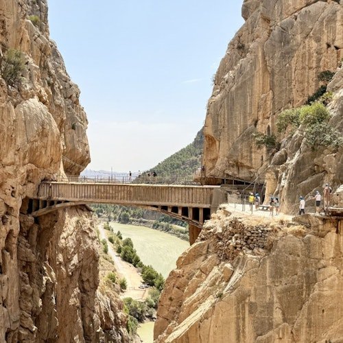 Caminito del Rey: Visita guiada desde Málaga + Visita a Álora + Comida