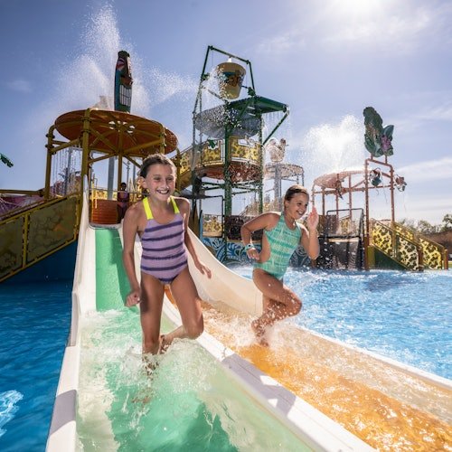 Isla Mágica y Agua Mágica: Entrada combinada