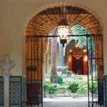 Palacio de las Dueñas: Admission + Guided Tour